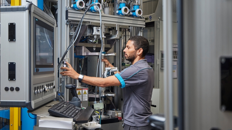 Installation d'étalonnage chez Endress+Hauser Flow à Reinach, en Suisse.