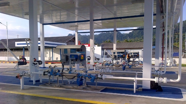 Delivering metering skids with custody transfer approval