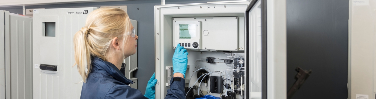 TOC, COD and SAC analyzers for municipal and industrial wastewater treatment plants