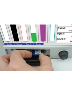 Memograph M RSG40 : Enregistreur sans papier, visualisation et surveillance des valeurs de process simultanément