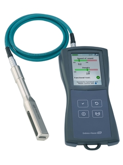 Photo de l'appareil de mesure de concentration portable Teqwave T pour l'analyse temporaire de liquides in situ