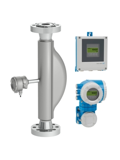 Photo du débitmètre Coriolis Proline Promass O 500 / 8O5B avec différents transmetteurs séparés