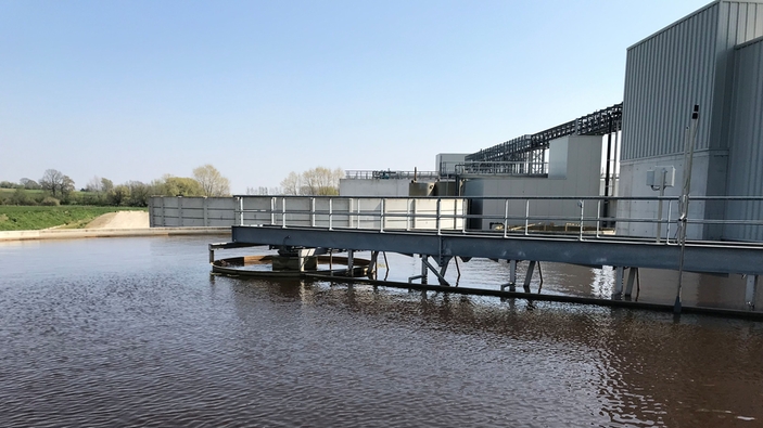 Installation de traitement des eaux usées industrielles chez Pasfrost
