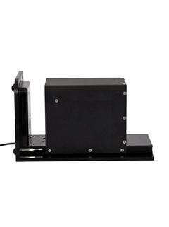 Product photo Raman enclosed sample chamber side view