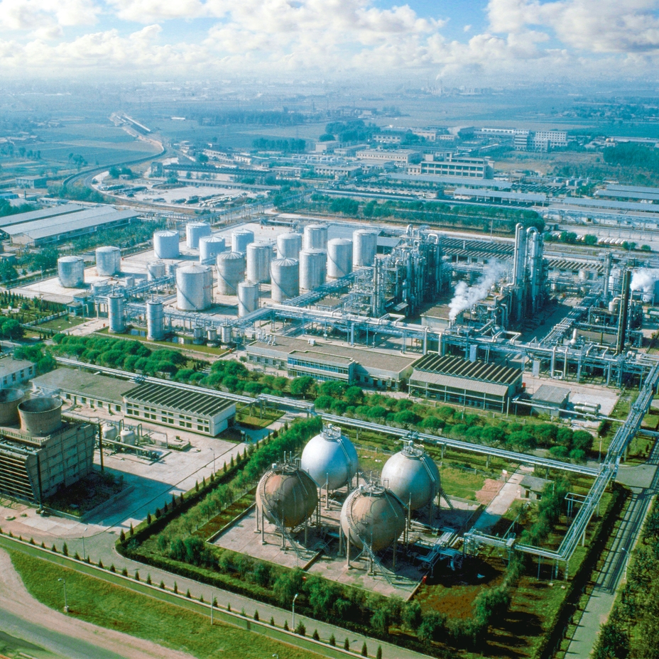 Process safety in chemical industry, process safety management, prevention, hazardous chemicals