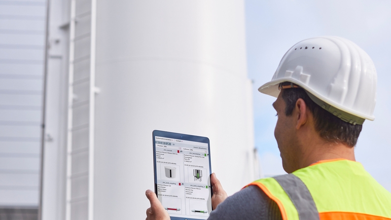 Monitoring of stock in silo