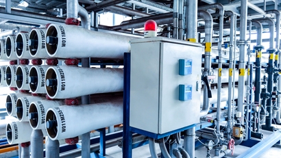 Systèmes d'osmose inverse dans une usine de production d'eau potable