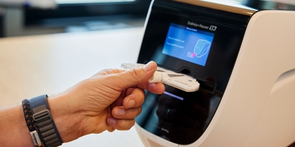 Appareil E+H BioSense avec module de détection et de concentration pour l'analyse ADN à l'aide de PCR